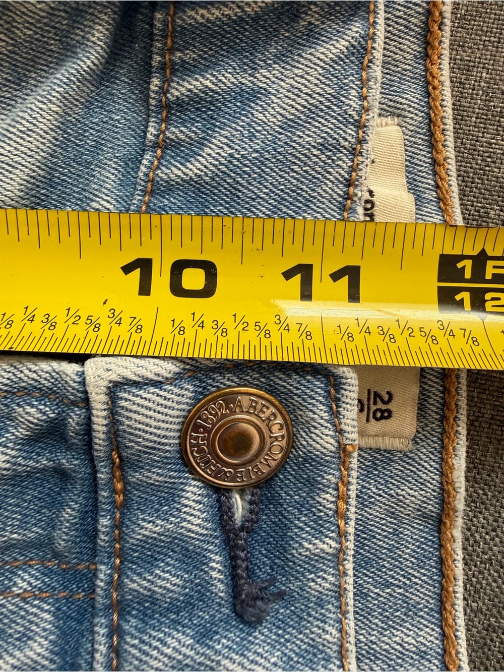 Abercrombie The Ankle Straight Ultra High Rise Stretch Light Wash Jeans 6 SHORT - Picture 14 of 15